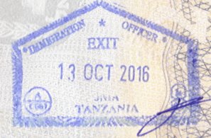 Bизы в Кению и Танзанию в аэропорту по прилету